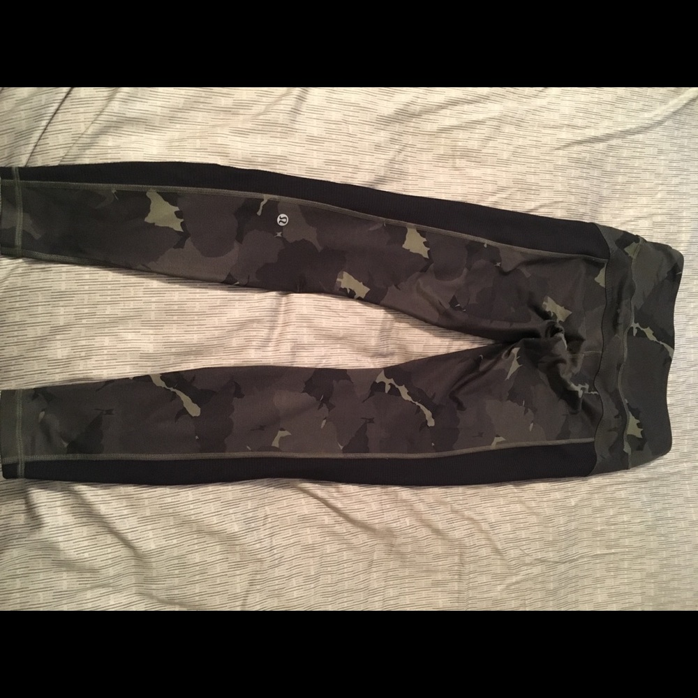 Lululemon Leggings 🍋 Limited Edition Camo